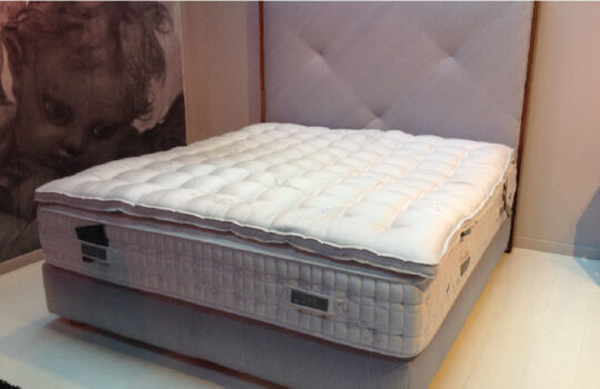 Oulet de colchones - Palau del descans